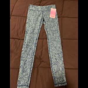 Ivivva Rhythmic tight size 14